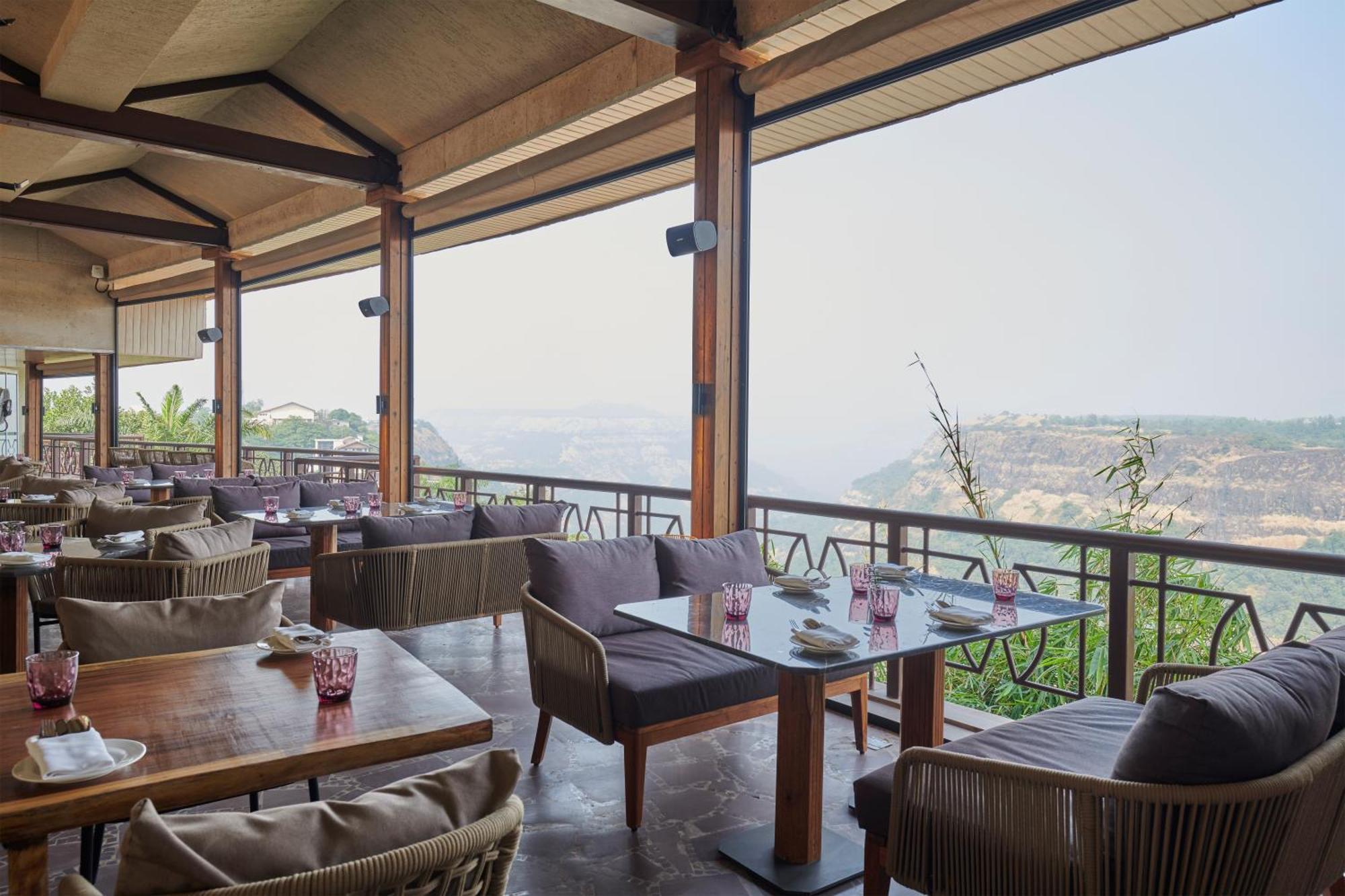 The Dukes Retreat Khandala Lonavala Exterior photo