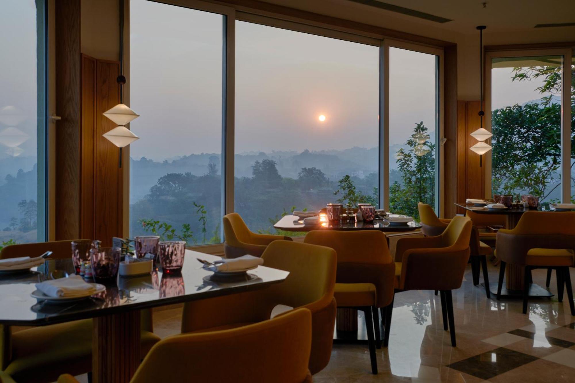 The Dukes Retreat Khandala Lonavala Exterior photo
