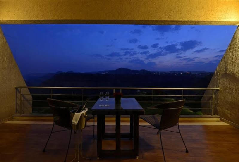 The Dukes Retreat Khandala Lonavala Exterior photo